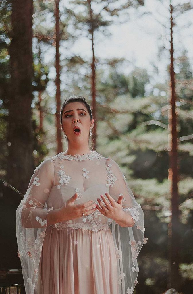 Entrou no Conservatório de Música Calouste Gulbenkian de Braga aos 6 anos de idade (...)